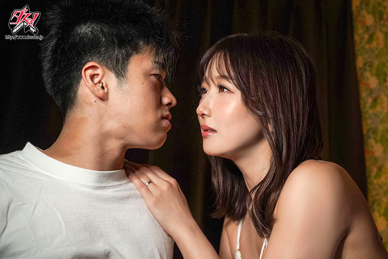 互いに素性を知った美魔女ママ友と箱ヘルで出逢い、裏引き不倫。 大槻ひびき│大槻ひびき│ハイビジョン│dass00334