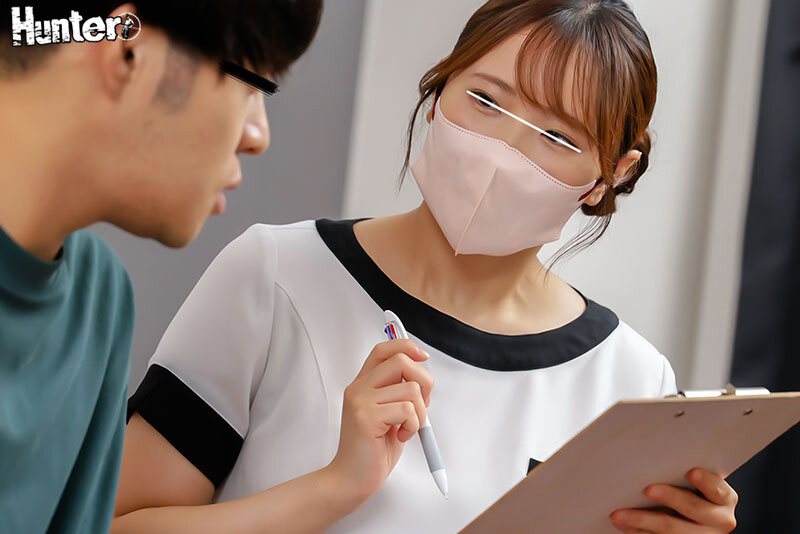 エッチな妄想が現実だった！脱毛クリニックに行ったらセクシーな女性スタッフが真面目に仕事するフリしてボクのVIOをわざと刺激！ムダ毛以外も…││ハイビジョン│huntc00344